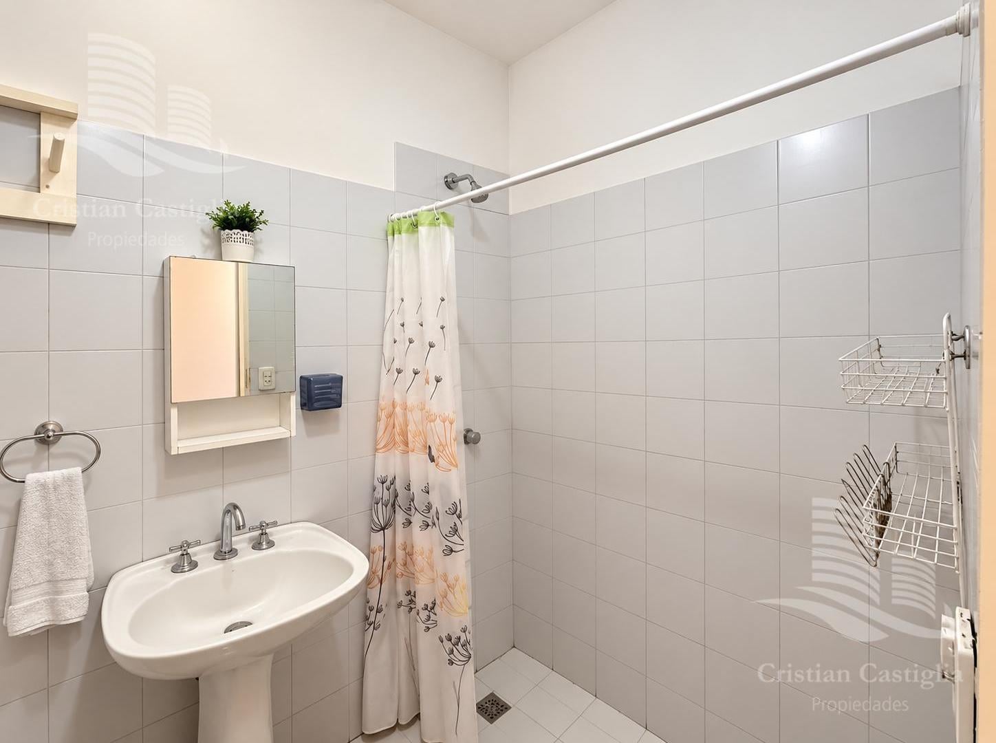 Foto de PH 3 Ambientes con Patio en Alquiler en Boulogne, imagen 5