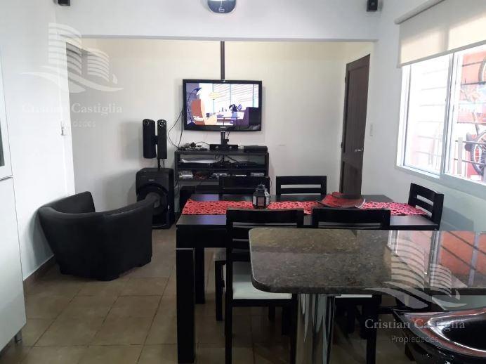 Foto de PH 3 ambientes con Patio y Parrilla en Beccar - San Isidro, imagen 3
