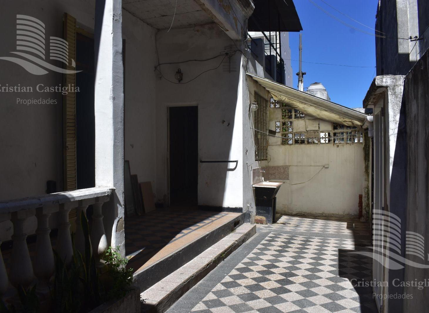 Foto de PH 3 Ambientes Con Patio en Venta en Villa Lugano, imagen 3