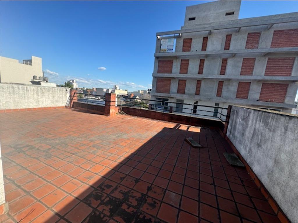 LOCALES - A LA CALLE - SAN JUSTO, GRAN BS. AS. OESTE