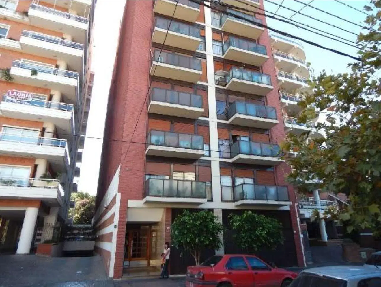 ALQUILER DE DEPARTAMENTO DE 2 AMBIENTES EN CENTRO DE RAMOS MEJIA 1