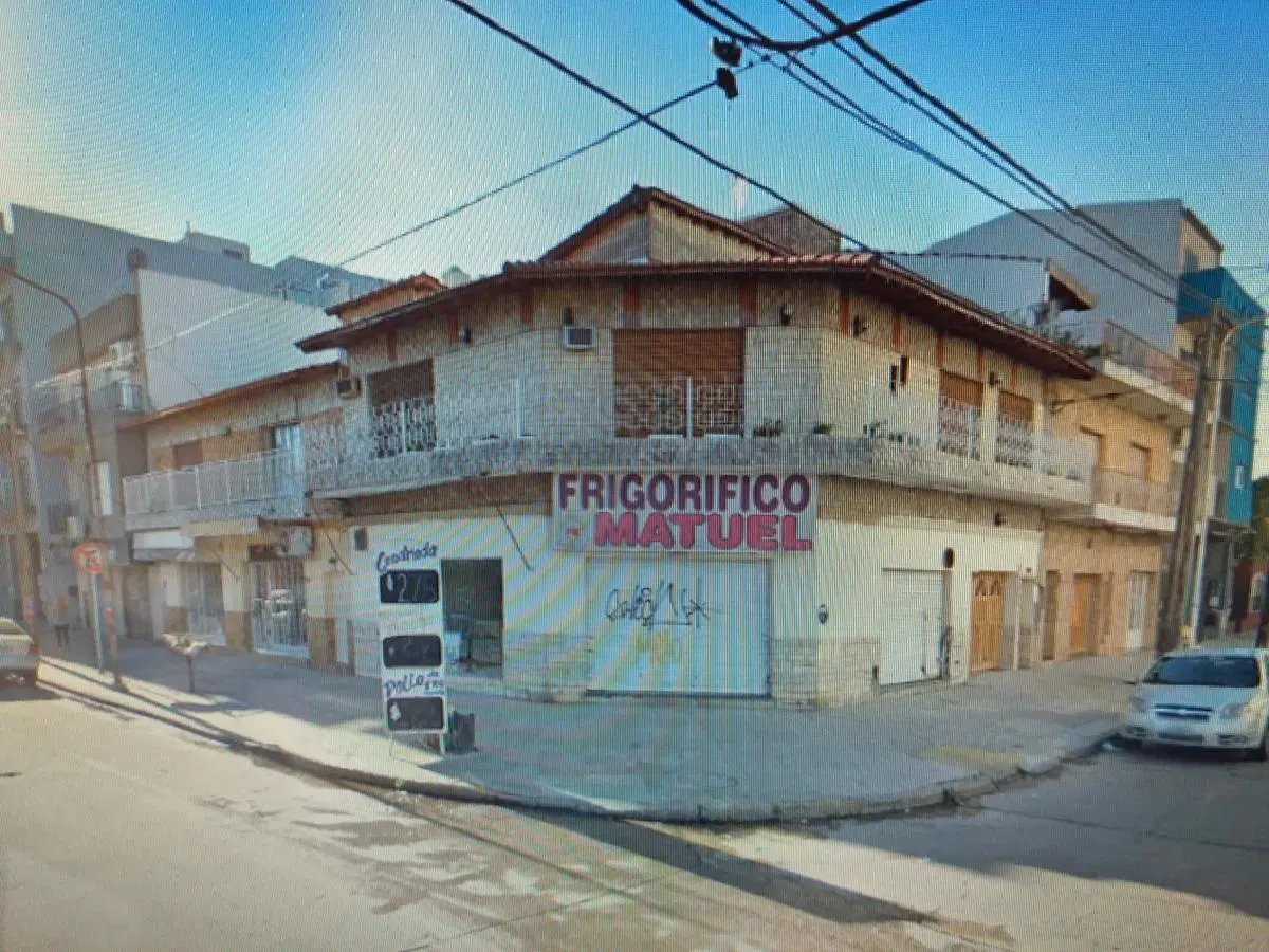 VENTA DE 2 CASAS CON LOCALES EN SAN JUSTO 5