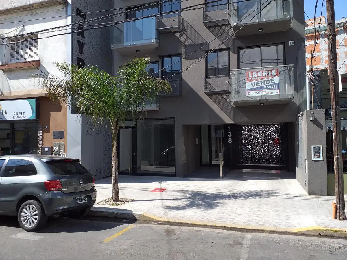 VENTA DE LOCAL EN RAMOS MEJIA CENTRO 3