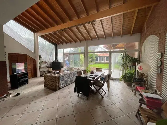 VENTA DE CASA EN CIUDADELA 1