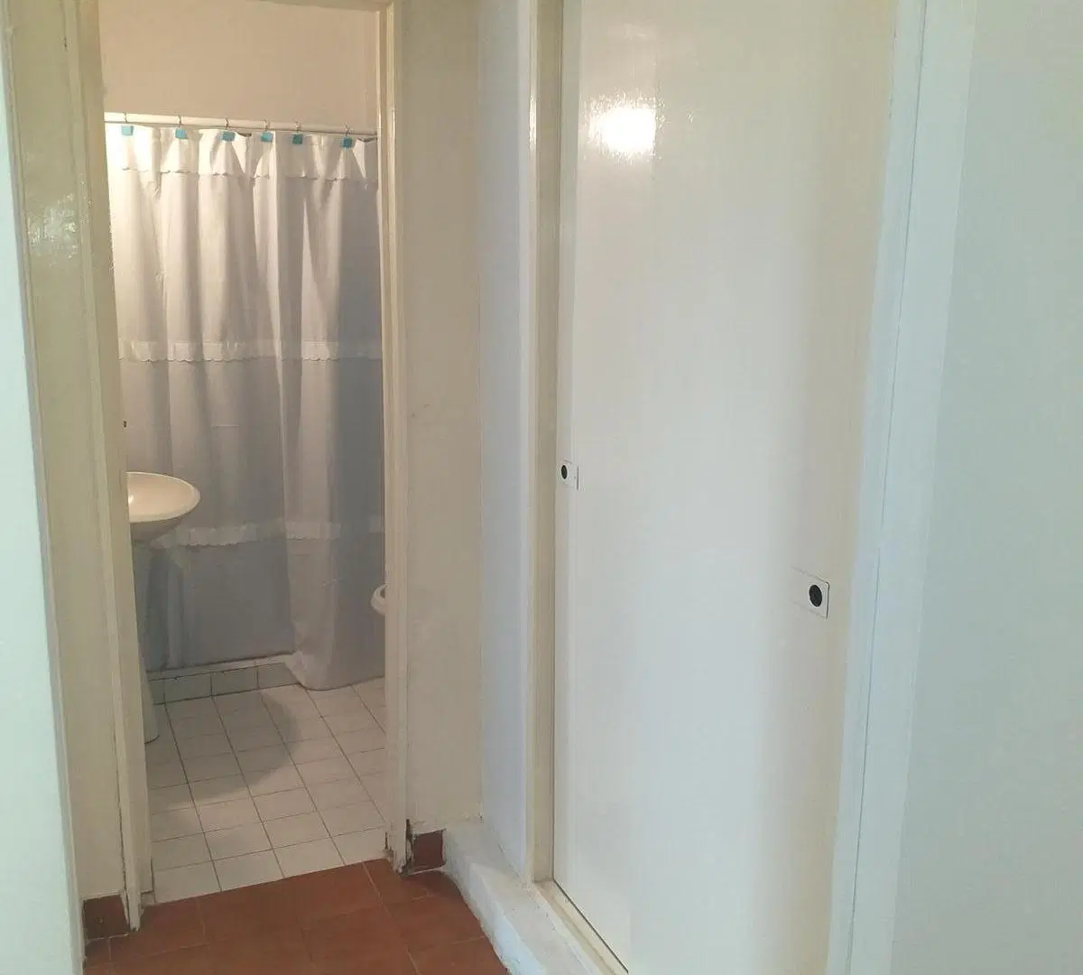 VENTA DEPARTAMENTO DE 2 AMBIENTES CÉNTRICO 4