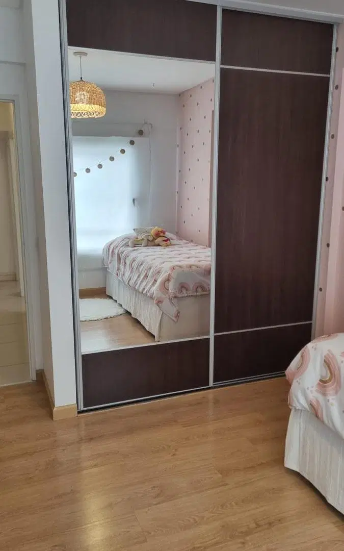 ALQUILER DE DEPARTAMENTO DE 4 AMBIENTES CON BALCON Y COCHERA EN RAMOS MEJIA 5