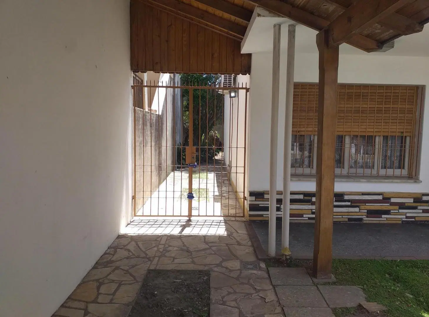 VENTA DE CASA 3 AMBIENTES 5