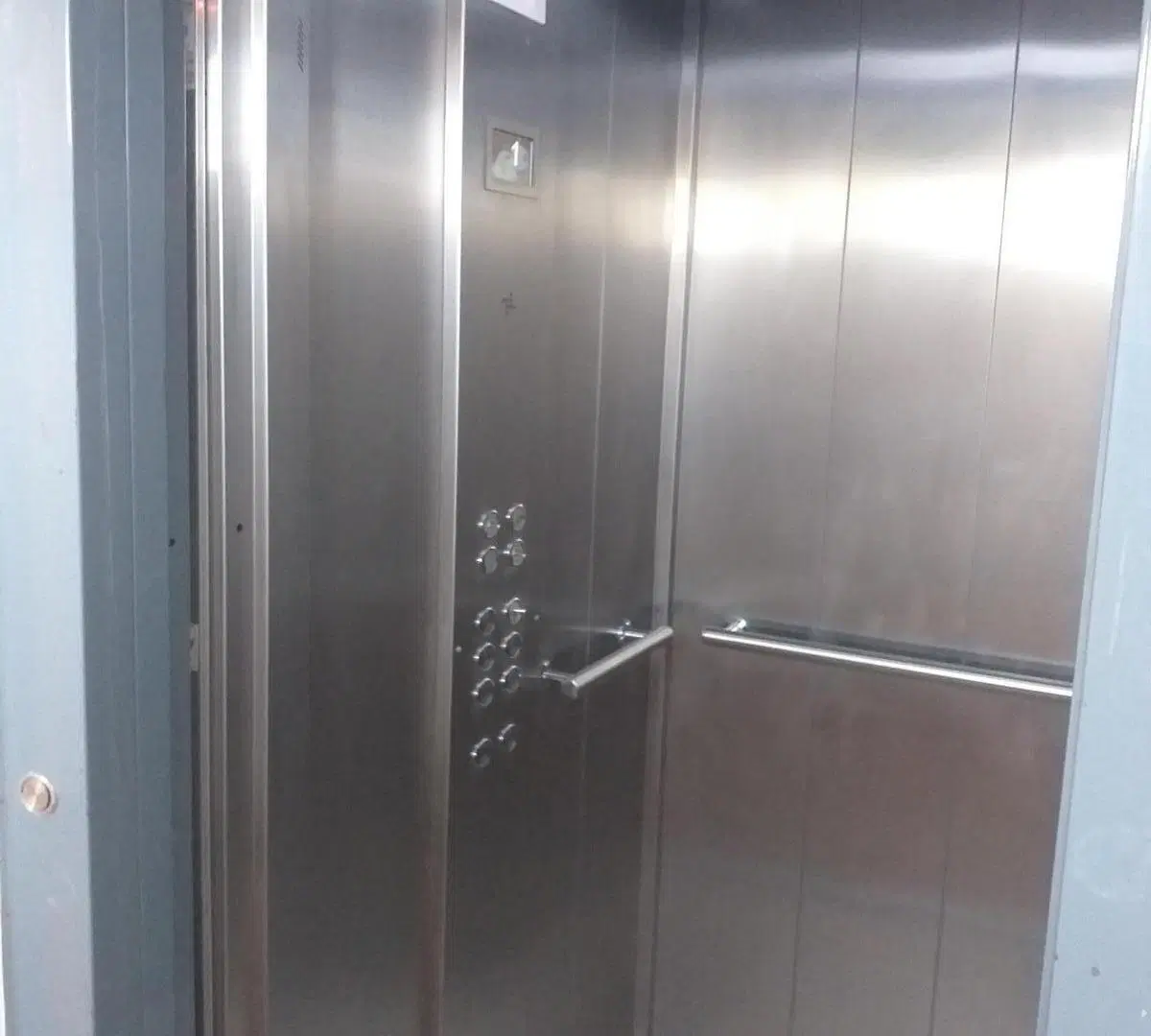 DEPARTAMENTO 1 AMBIENTE EN VENTA EN CIUDADELA 4