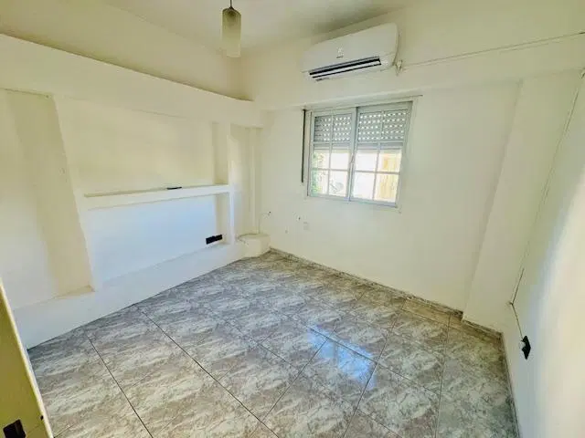 Departamento en  venta Ramos Mejía, un ambiente 2