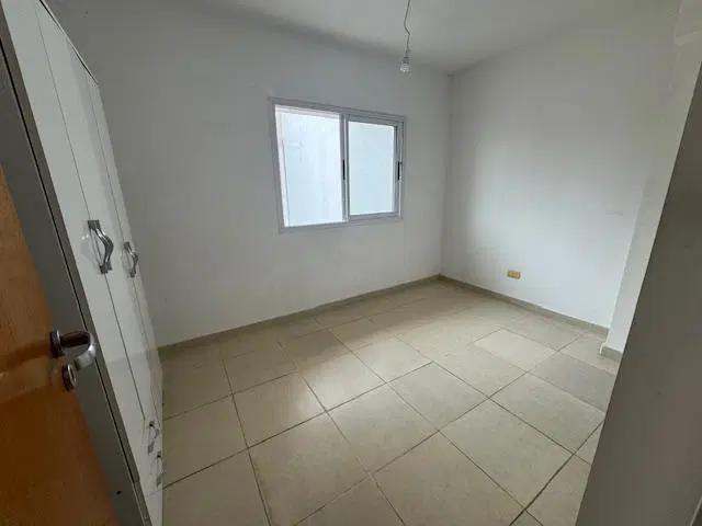 Departamento en Alquiler con cochera 2 ambientes 4