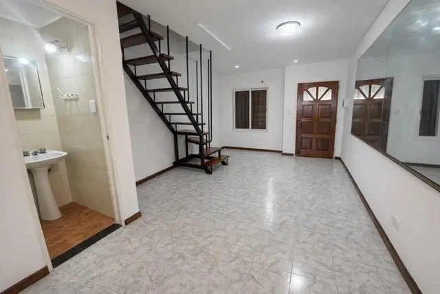 VENTA DE DUPLEX EN RAMOS MEJIA 1
