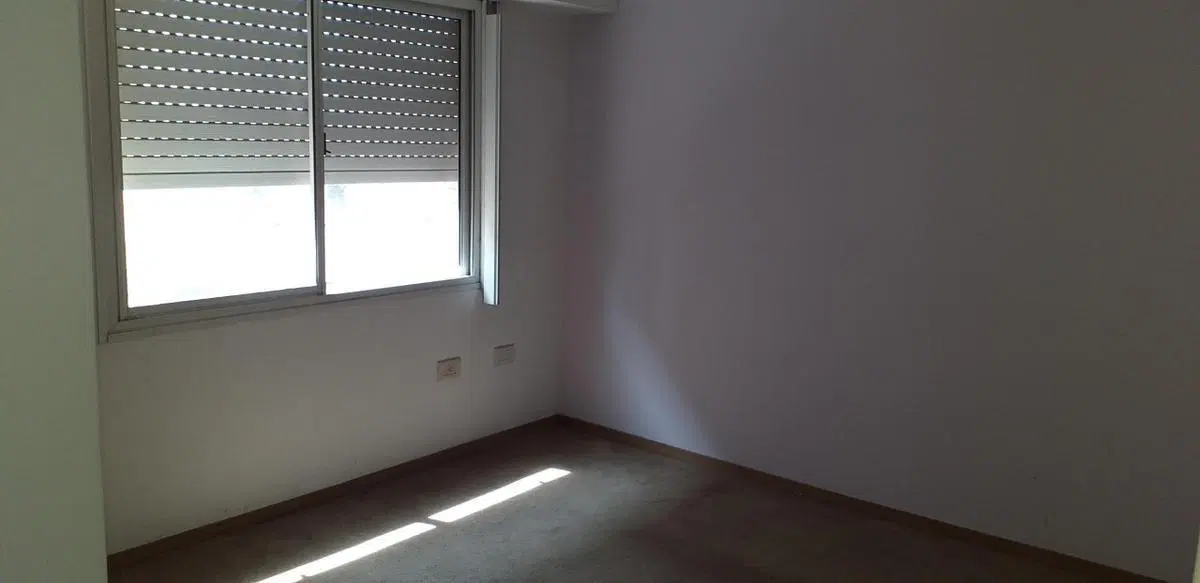 ALQUILER DE DEPARTAMENTO DE 2 AMBIENTES EN CENTRO DE RAMOS MEJIA 4