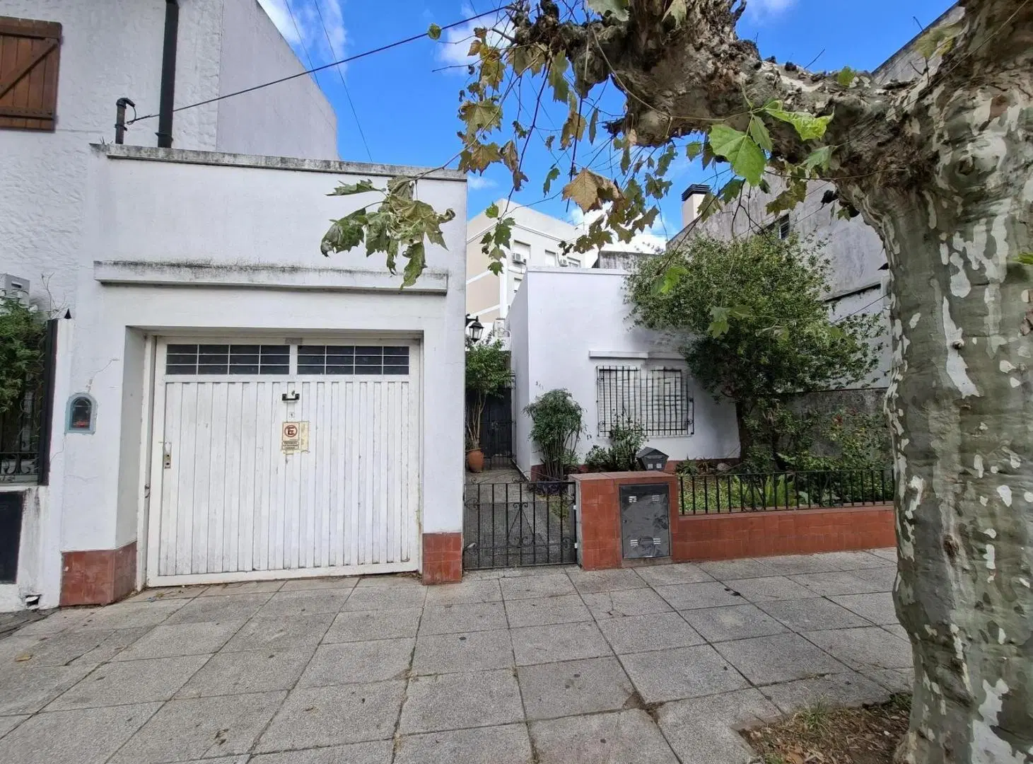 VENTA DE CASA 3 AMBIENTES EN RAMOS MEJIA 4