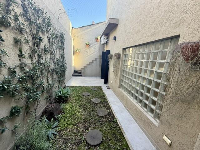 Foto de Casa en alquiler Ramos Mejía. Uso profesional, imagen 5