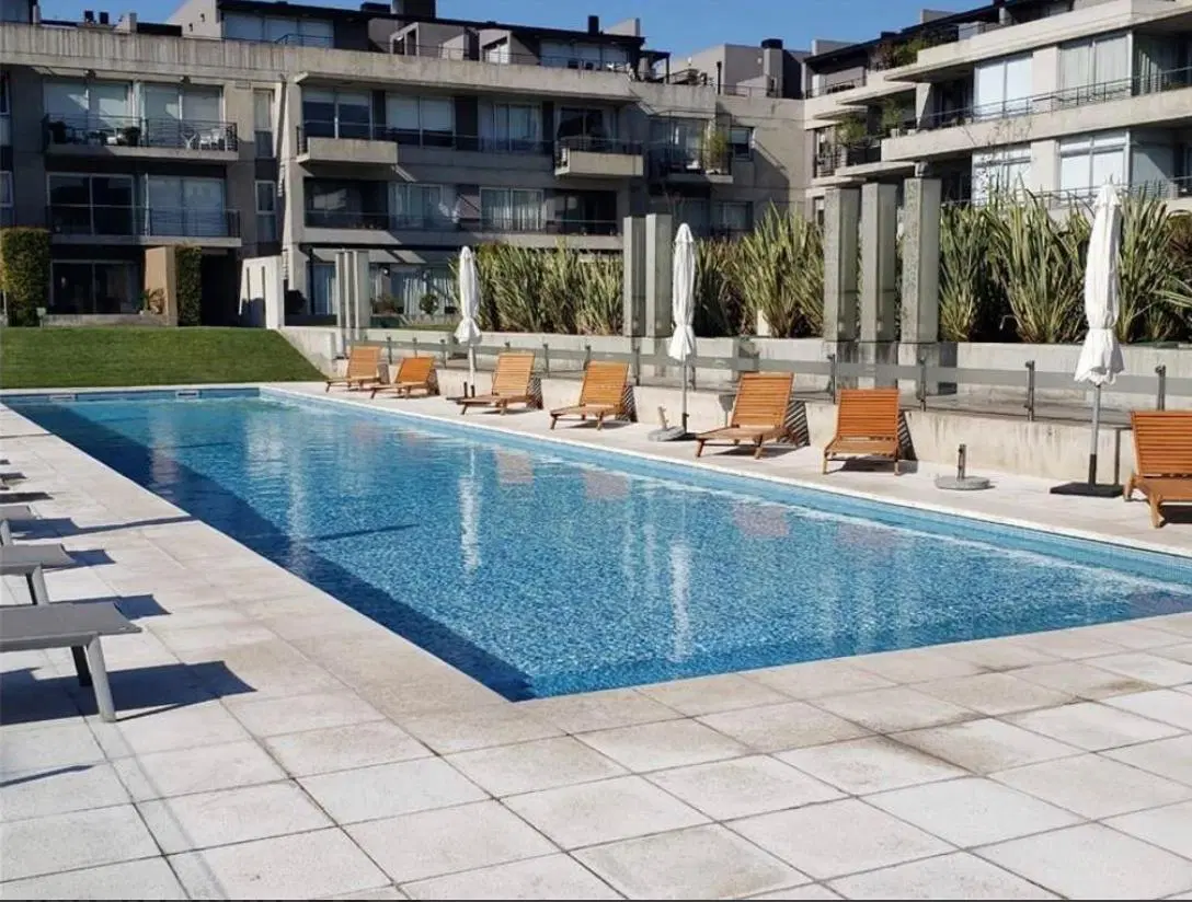 Departamento en venta Ramos Mejìa, Vilanova. 3 ambientes con cochera 2