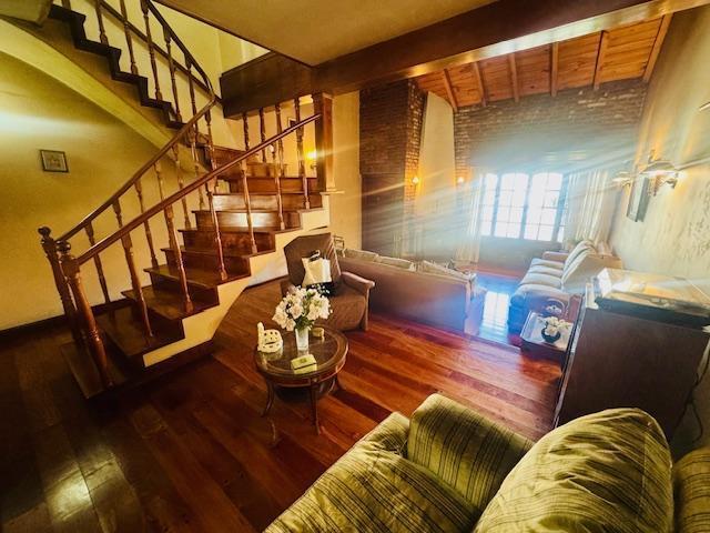 Foto de Casa en venta Villa Sarmiento, imagen 2