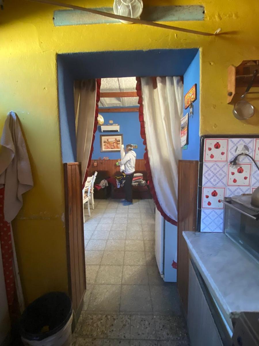 2 Phs Venta en Block - Frente a Plaza Almirante Brown 5