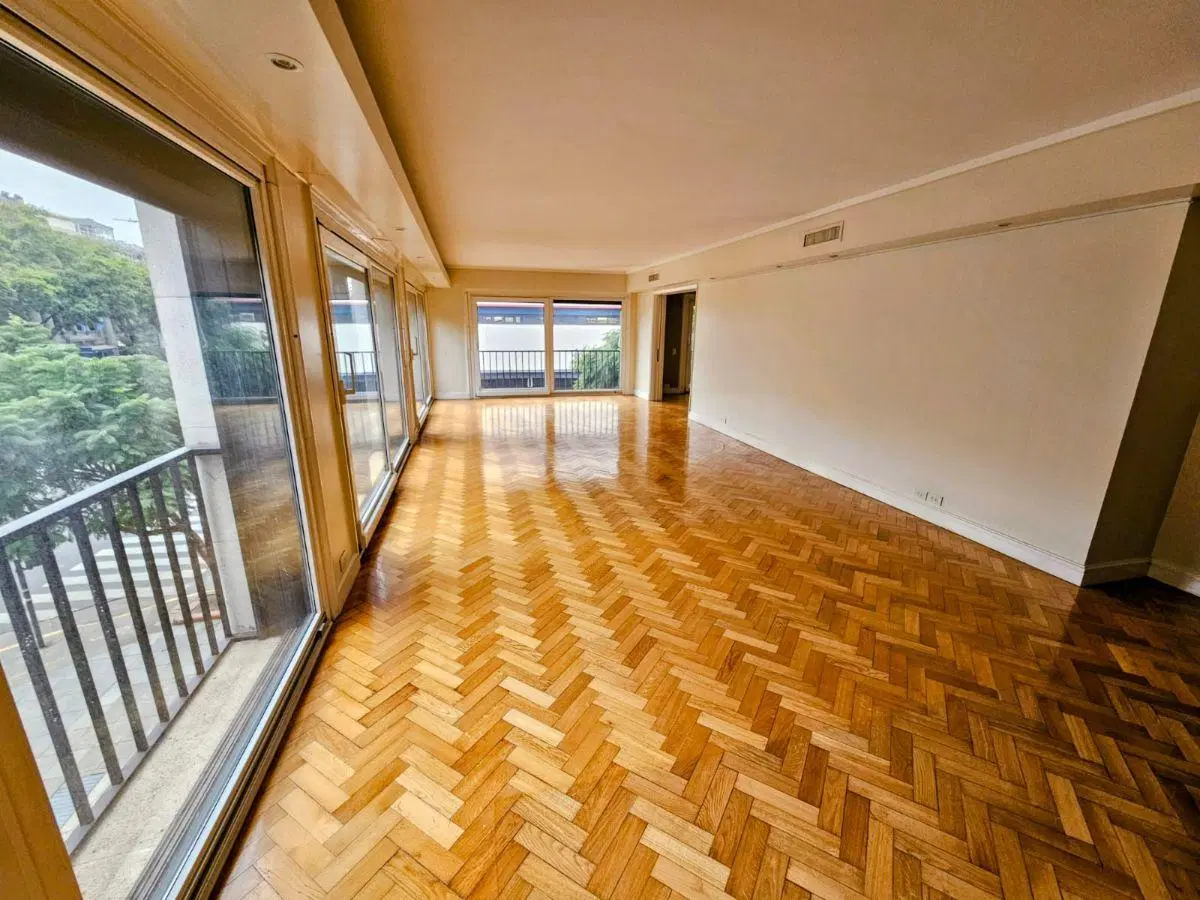 DEPARTAMENTO EN ALQUILER EN FIGUEROA ALCORTA 3400 e/SAN MARTIN DE TOURS y SALGUERO 4