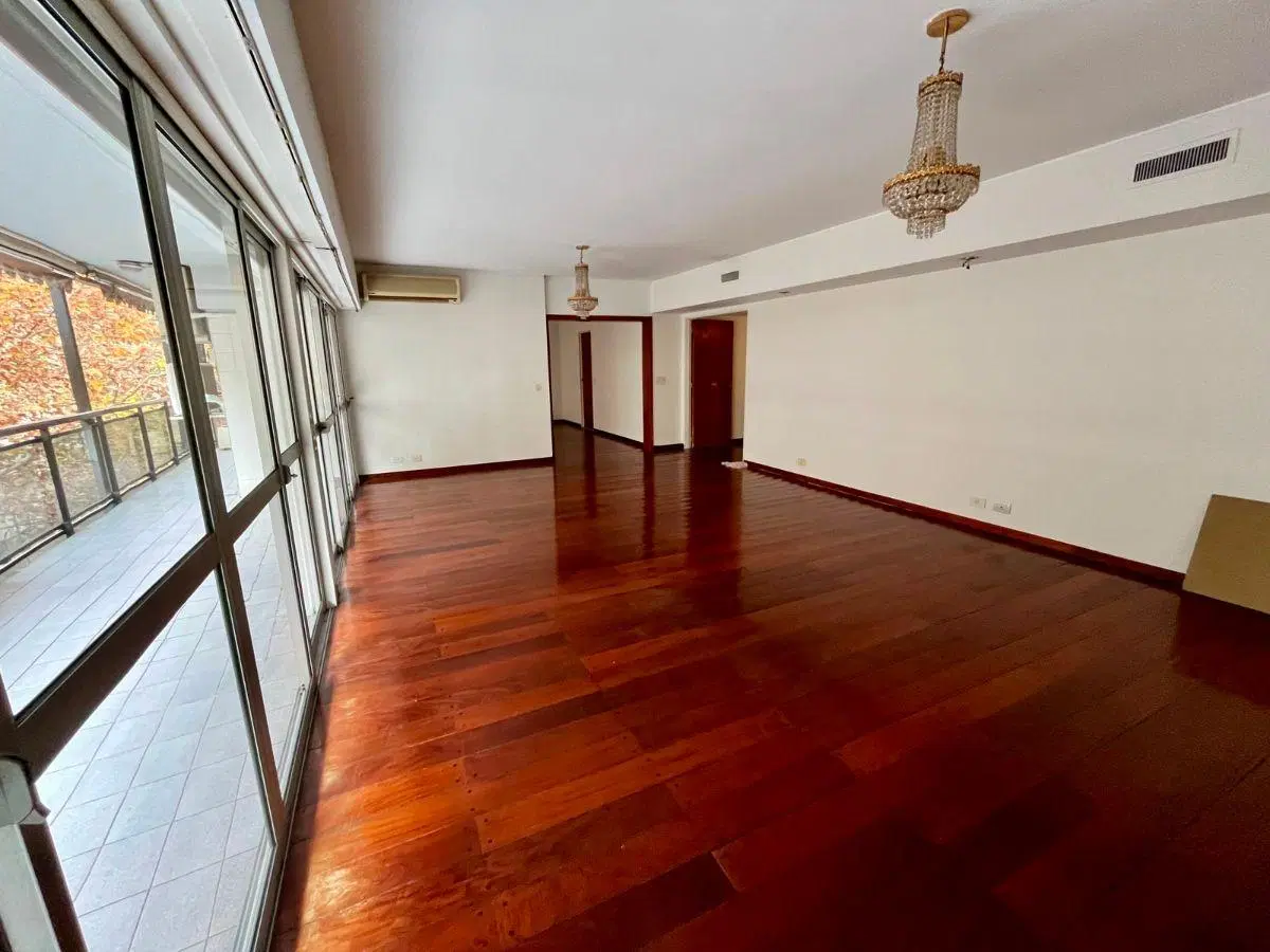 Departamento Venta 4 Amb con Dep. de Servicio Recoleta Posadas Al 1400 Muy Luminoso 2 Cocheras 1