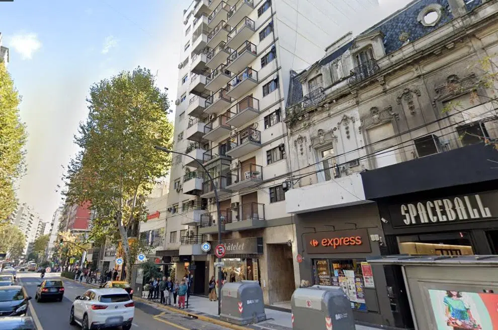 Departamento en Venta 2 ambientes con balcón en Recoleta 4