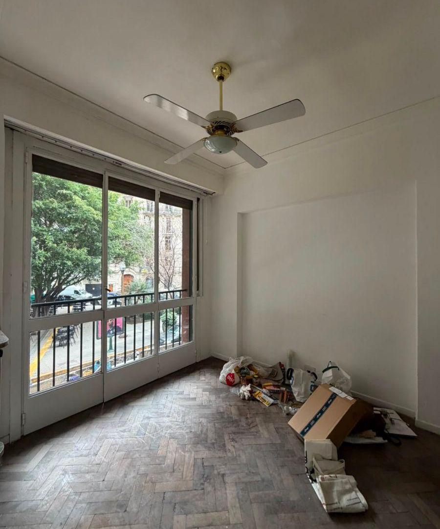 Foto de DEPARTAMENTO EN VENTA - RECOLETA FRENTE 3 AMB C/DEP, imagen 2