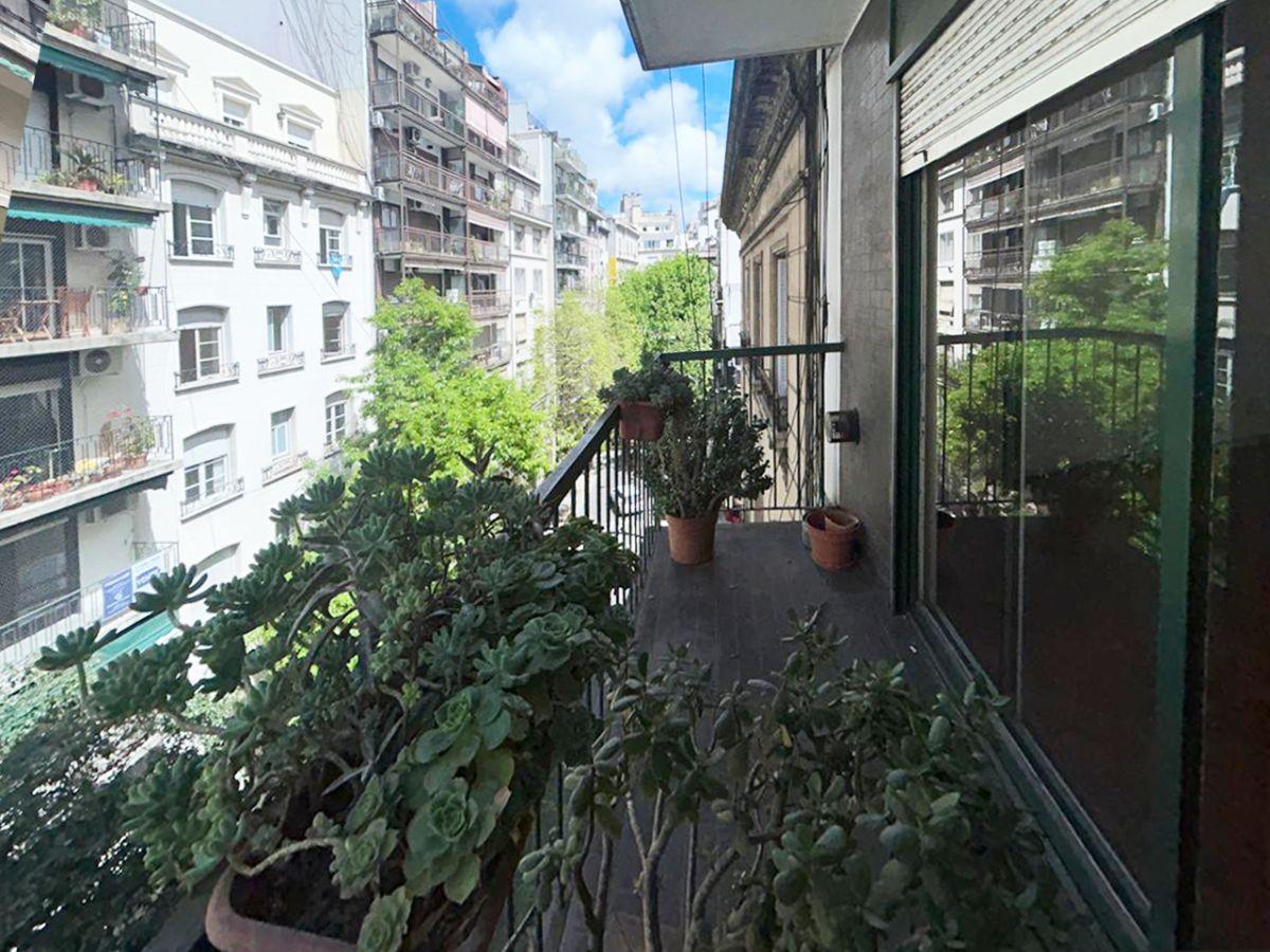 Foto de DEPARTAMENTO EN ALQUILER 2 AMB C/BALCON AL FRENTE RECOLETA, imagen 1