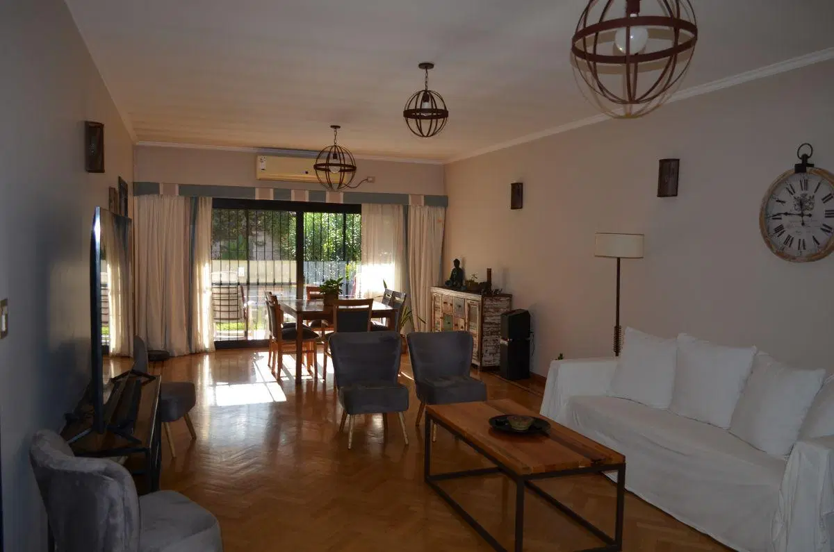 MUY BUENA CASA EN EXCELENTE UBICACIÓN 3
