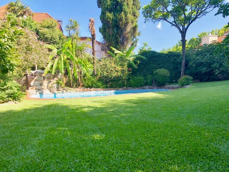 Importante Chalet en Venta, Ubicado en Vicente López. 3