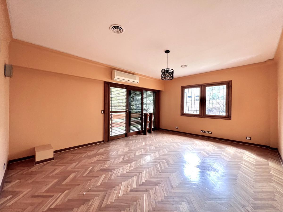 Foto de Casa en Alquiler - Martínez - Con Gran Jardín y Pileta!, imagen 3