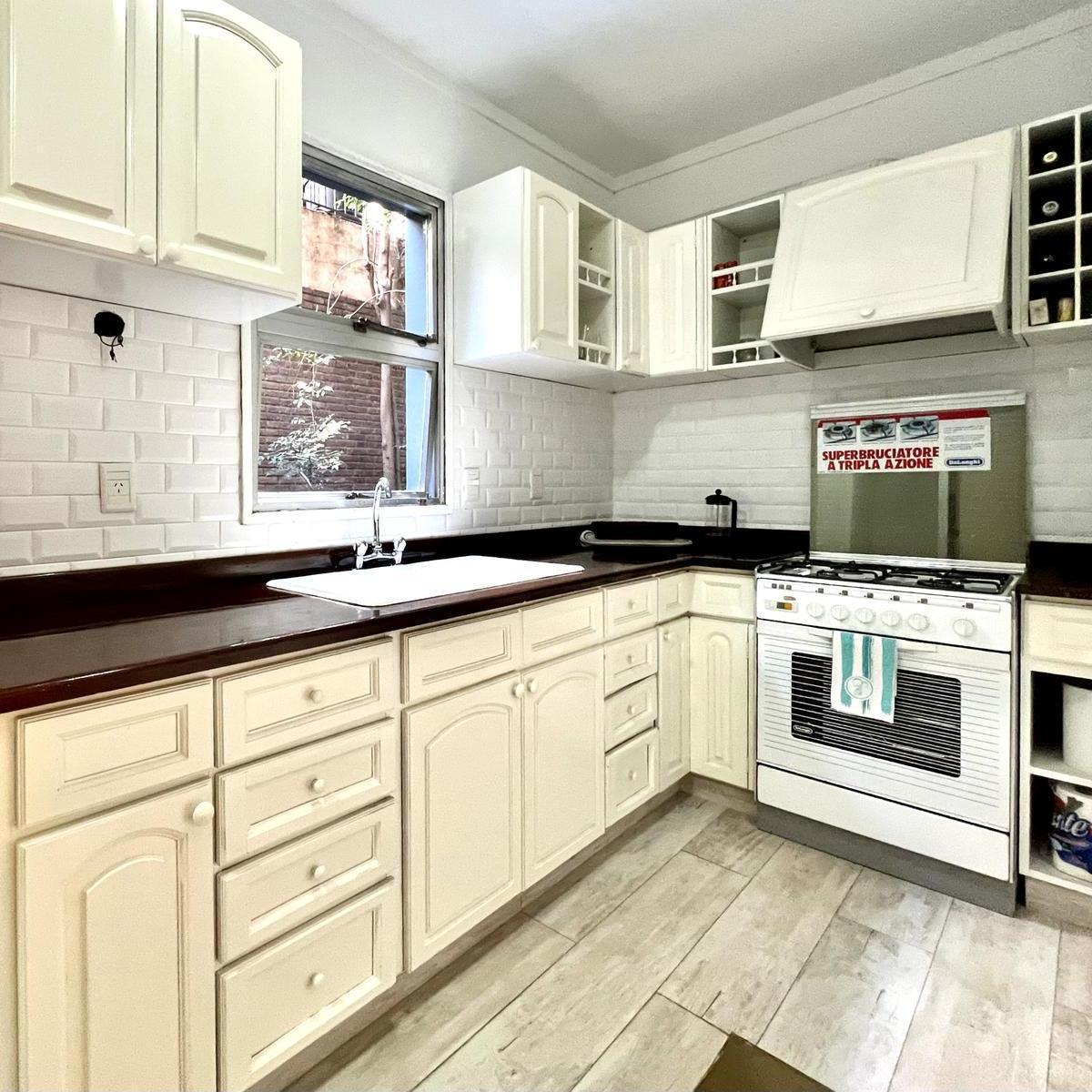 Excelente Piso en Venta, 3 Ambientes, con Cochera, Barrio Parque - Palermo Chico 5