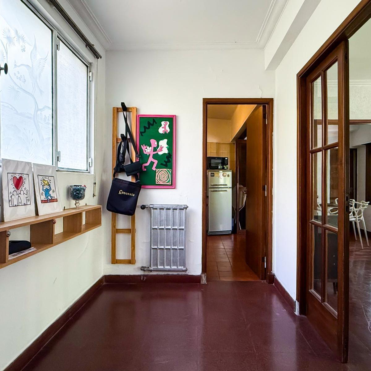 Foto de Departamento en Venta, Piso de 4 Ambientes Con 2 Balcones, Muy Luminoso, imagen 3