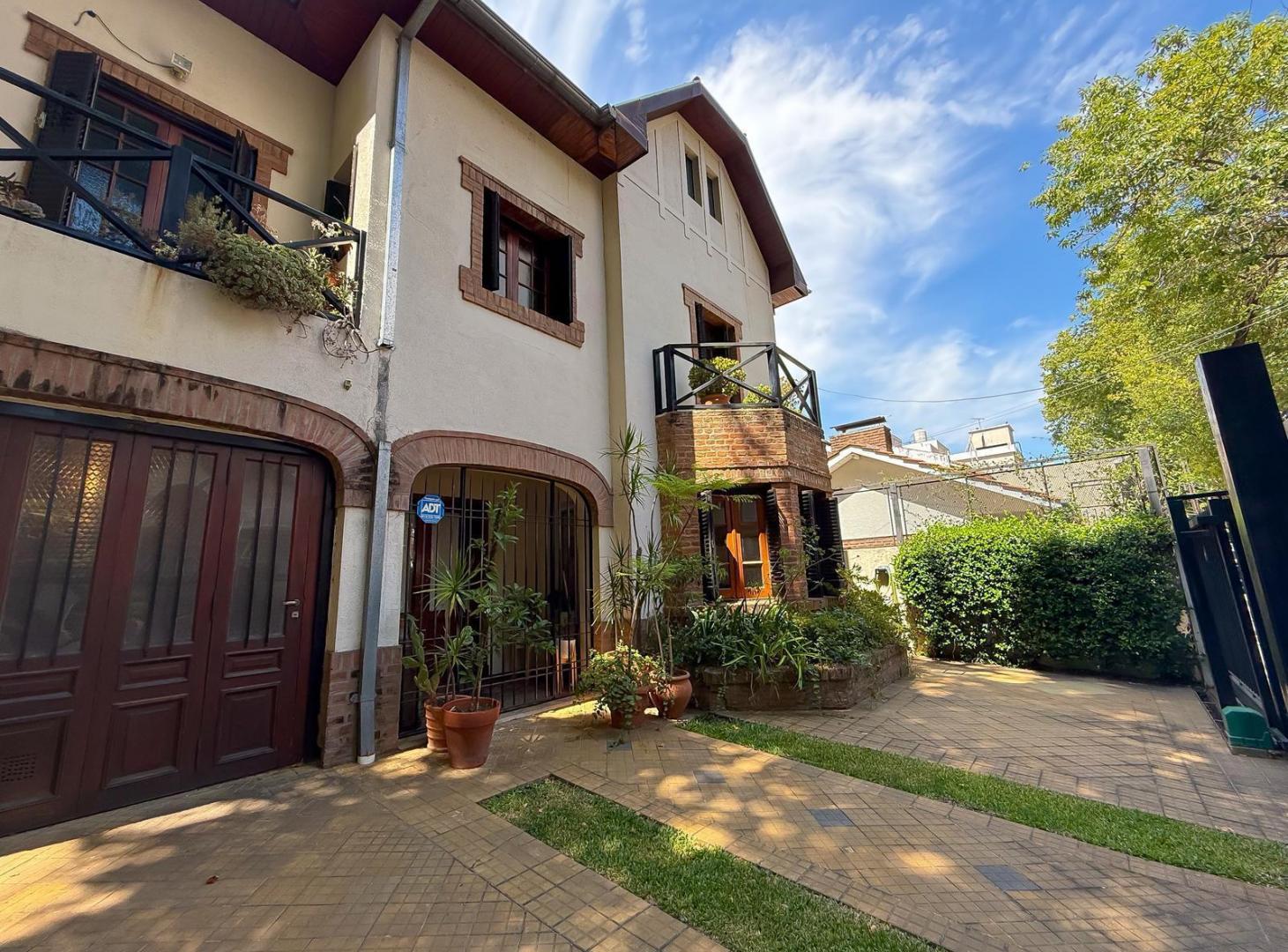 Foto de Casa en Venta, 3 Plantas, Jardín y Cochera - Martínez, San Isidro, imagen 3