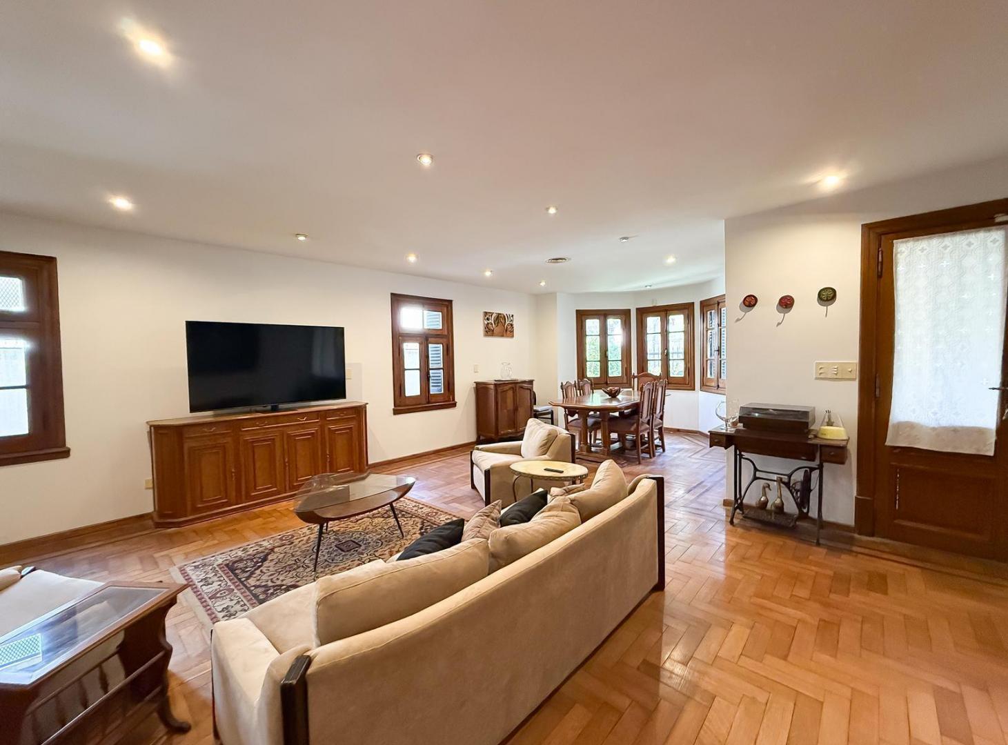 Foto de Casa en Venta, 3 Plantas, Jardín y Cochera - Martínez, San Isidro, imagen 5