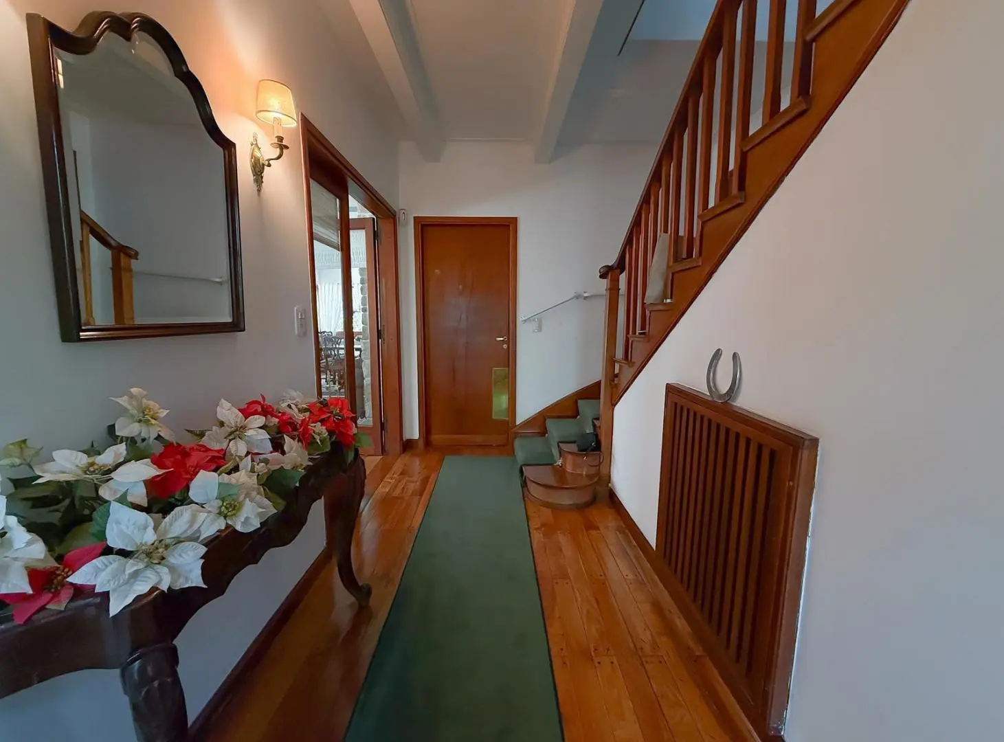 Casa en Venta, 2 Plantas, Con Jardín, Pileta y Cochera - Acassuso, San Isidro 4