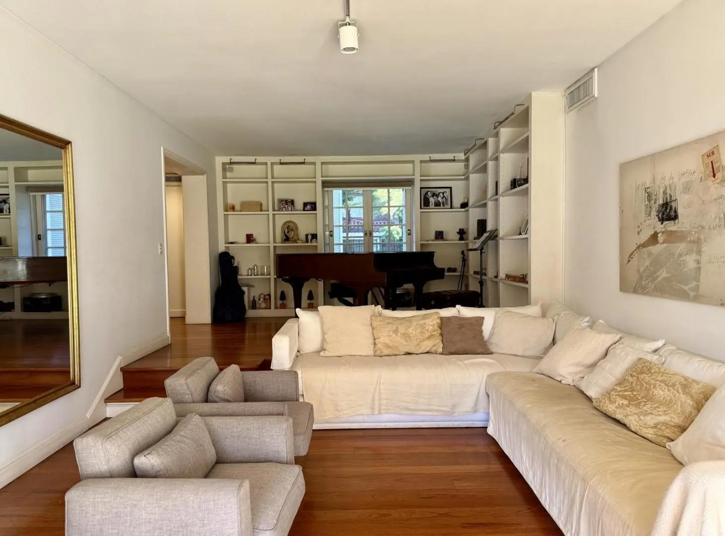 Casa en Alquiler de 2 Plantas, Con Jardín, Pileta y Garage - Martínez, San Isidro 4