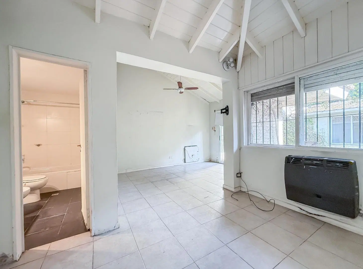 Casa en Venta Con Jardín, Pileta y Parrilla - Boulogne Sur Mer, San Isidro 5
