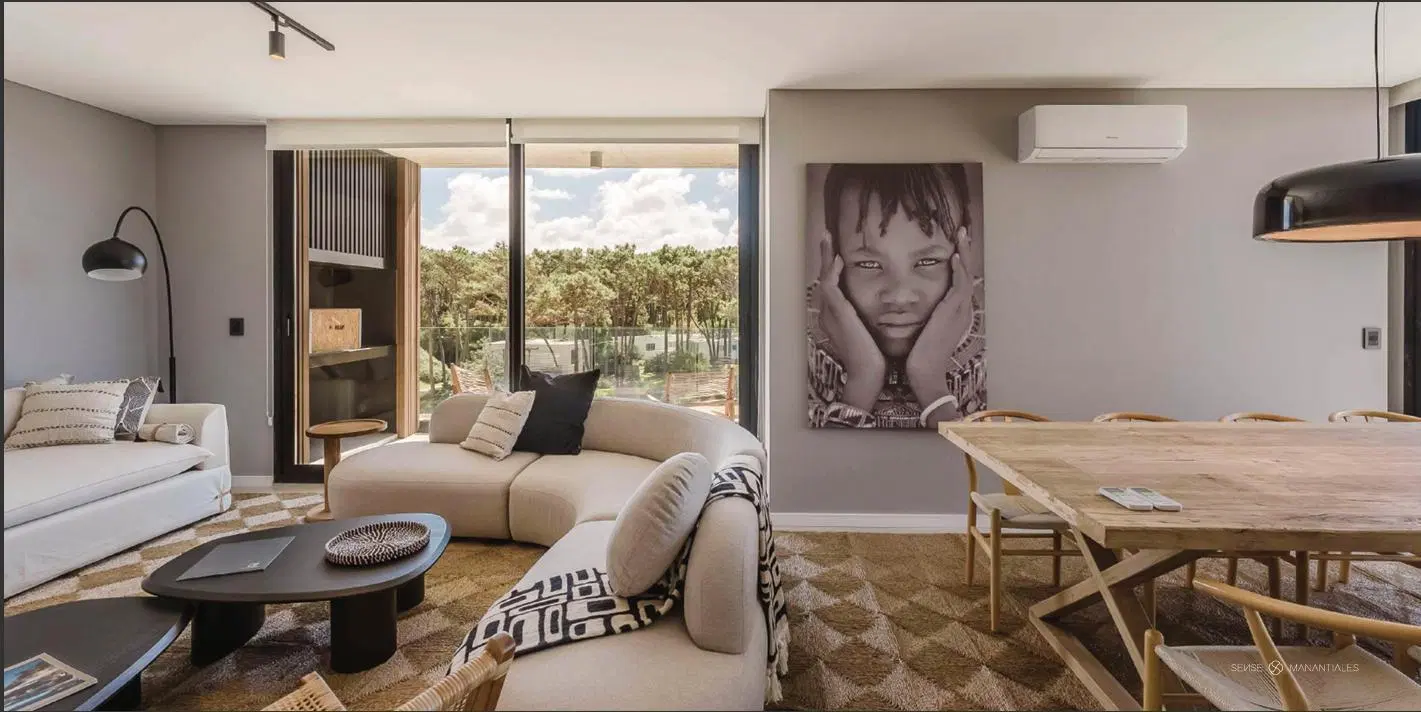 Departamento de 4 Ambientes, Con Balcón y Cochera - Punta del Este, Uruguay 3