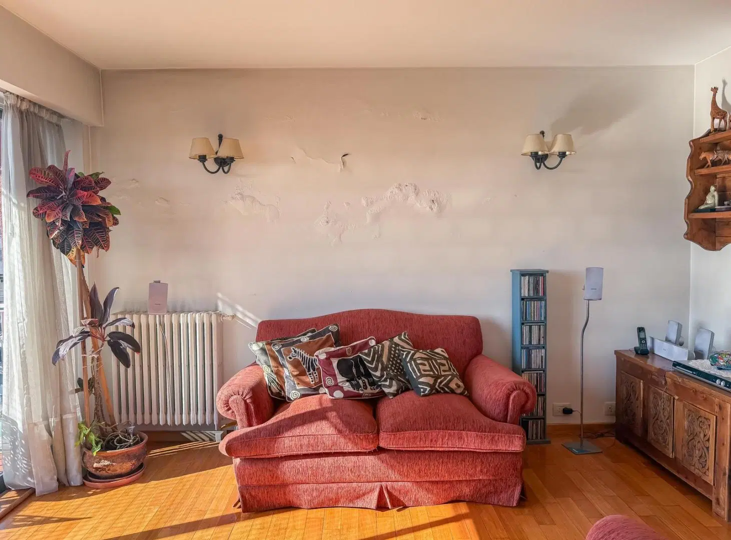 Departamento en Venta, 3 Ambientes, Con Balcón y Cochera - San Isidro 3