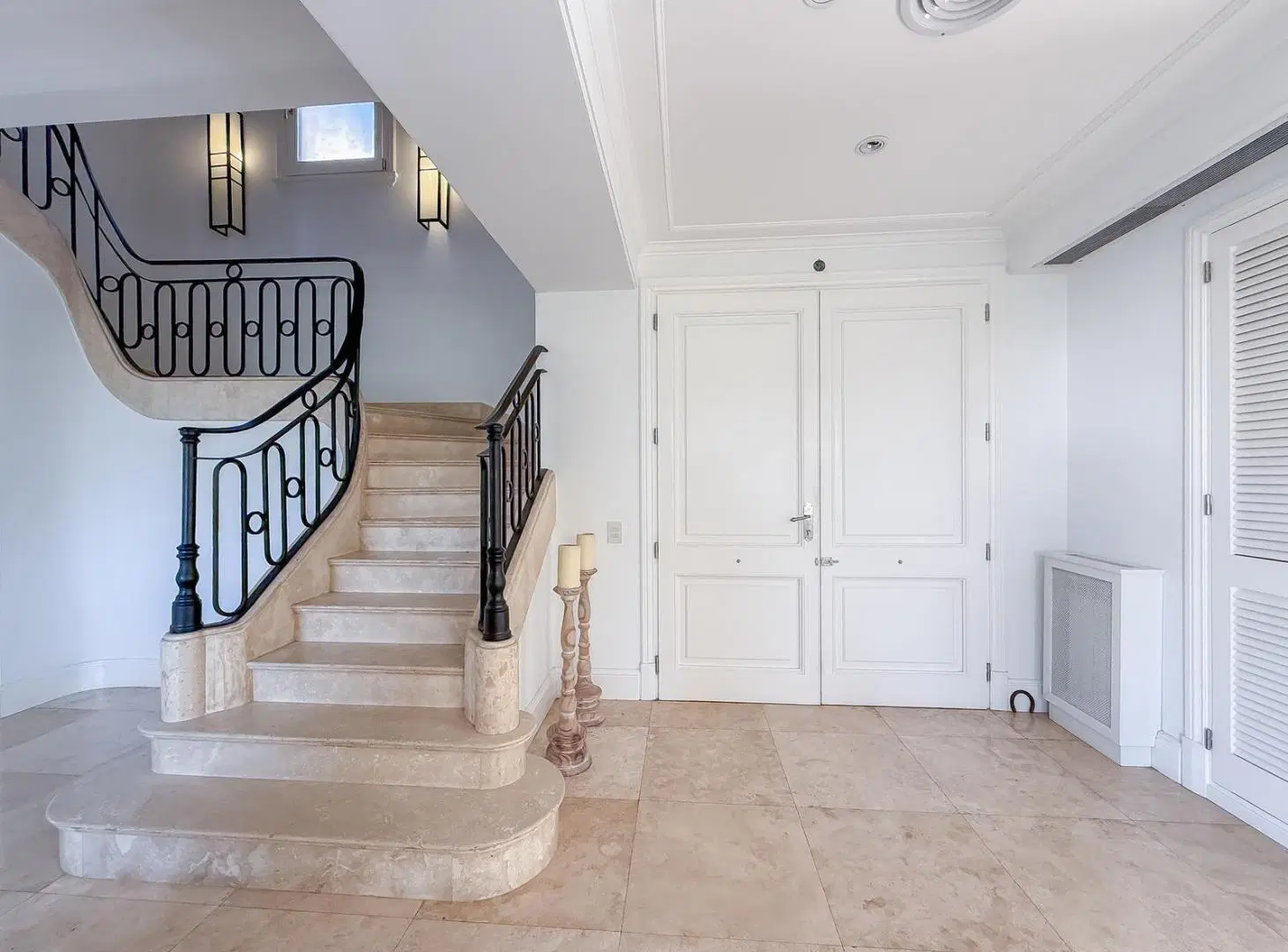 Casa en Venta, Con Jardín, Pileta y Cochera para 7 autos - La Isla, Nordelta 4