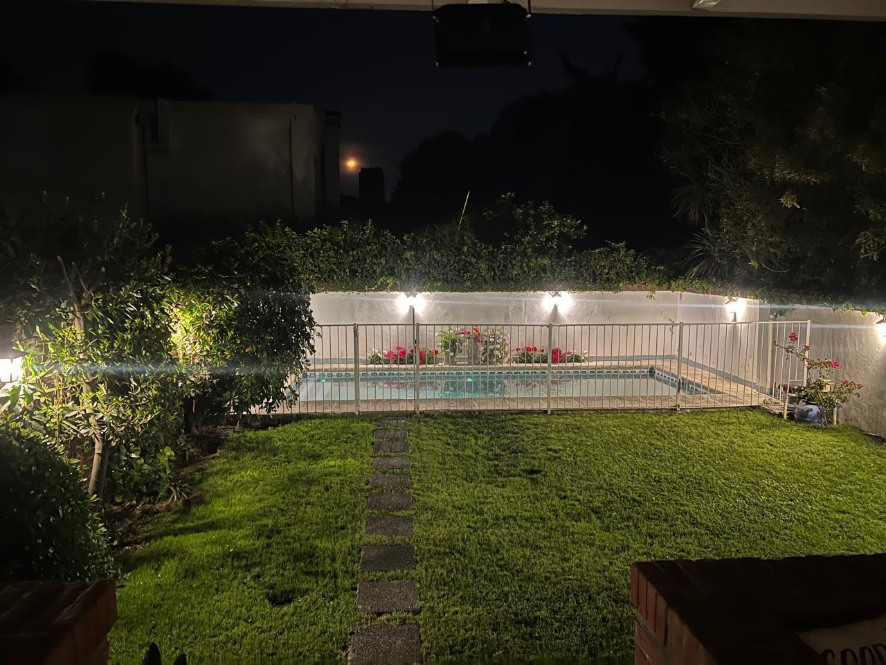 Foto de Casa en Alquiler, Con Jardín y Pileta - Acassuso, de Av. del Libertador, imagen 2