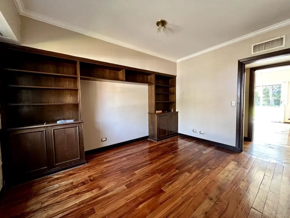 Casa de 7 Ambientes en Venta, de Av. del Libertador al Río - Acassuso 3