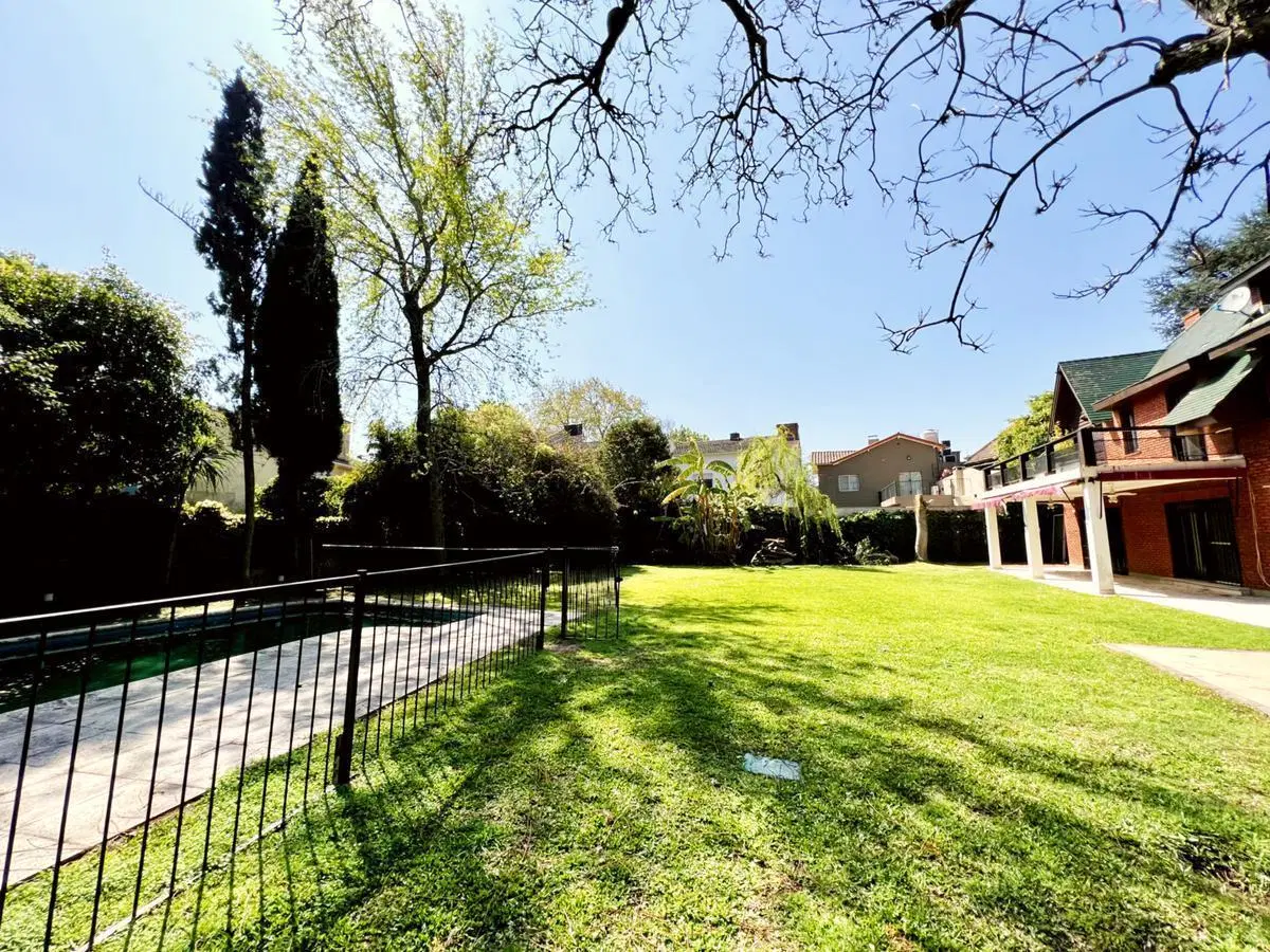 Excelente Lote de 528m2 Ubicado en Acassuso, De Av. Libertador al Río 2