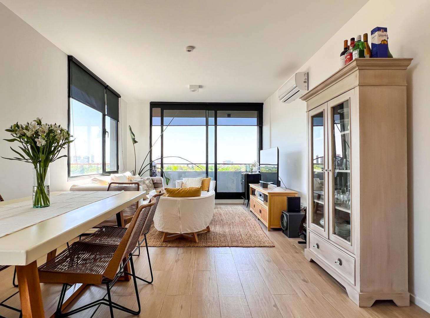 Foto de Departamento en Alquiler de 3 Ambientes, Con Balcón y Cochera - La, imagen 5