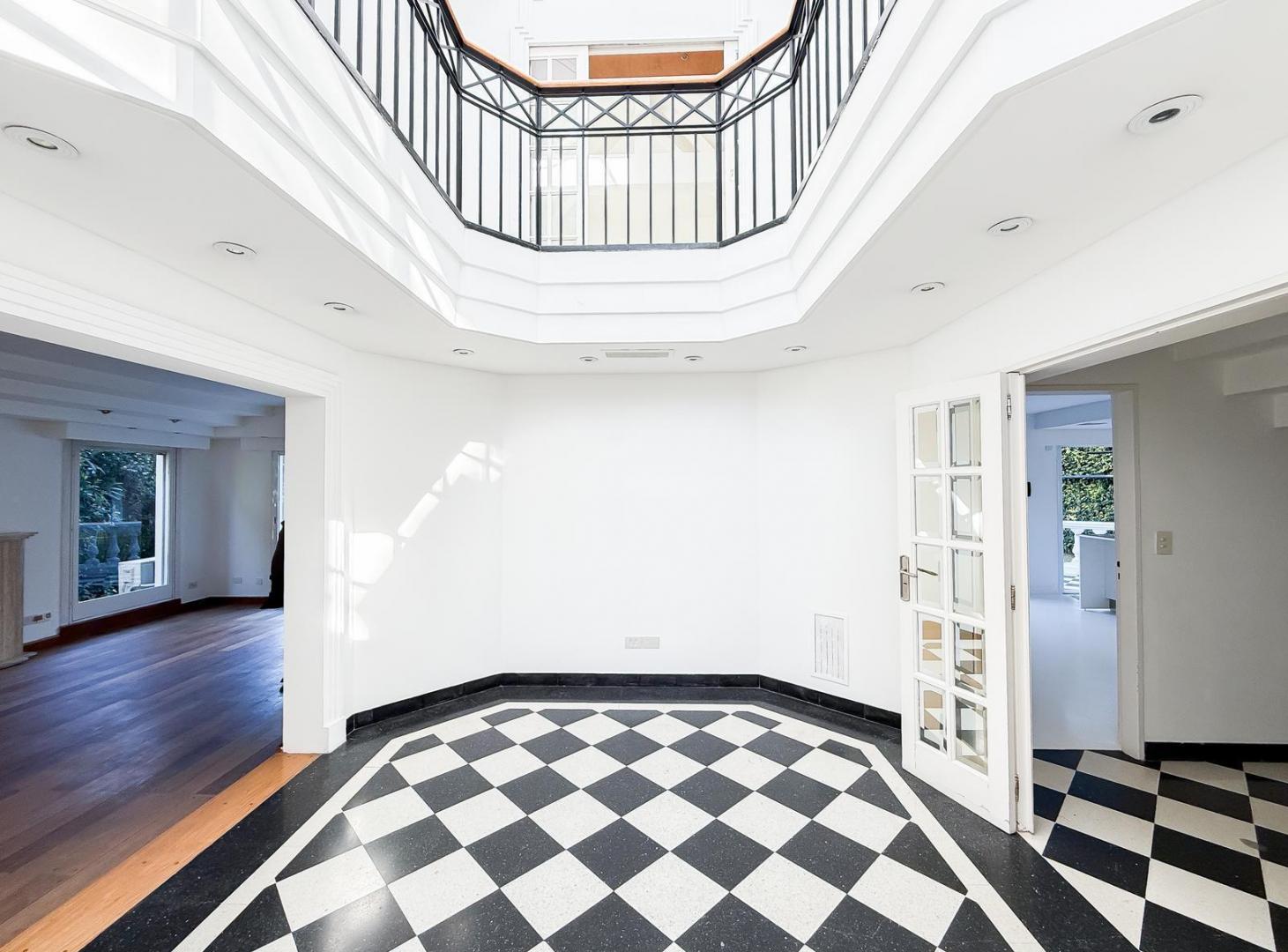 Foto de Casa en Alquiler, Con Jardín, Pileta y Cochera - Las Lomas de San Isidro, imagen 5