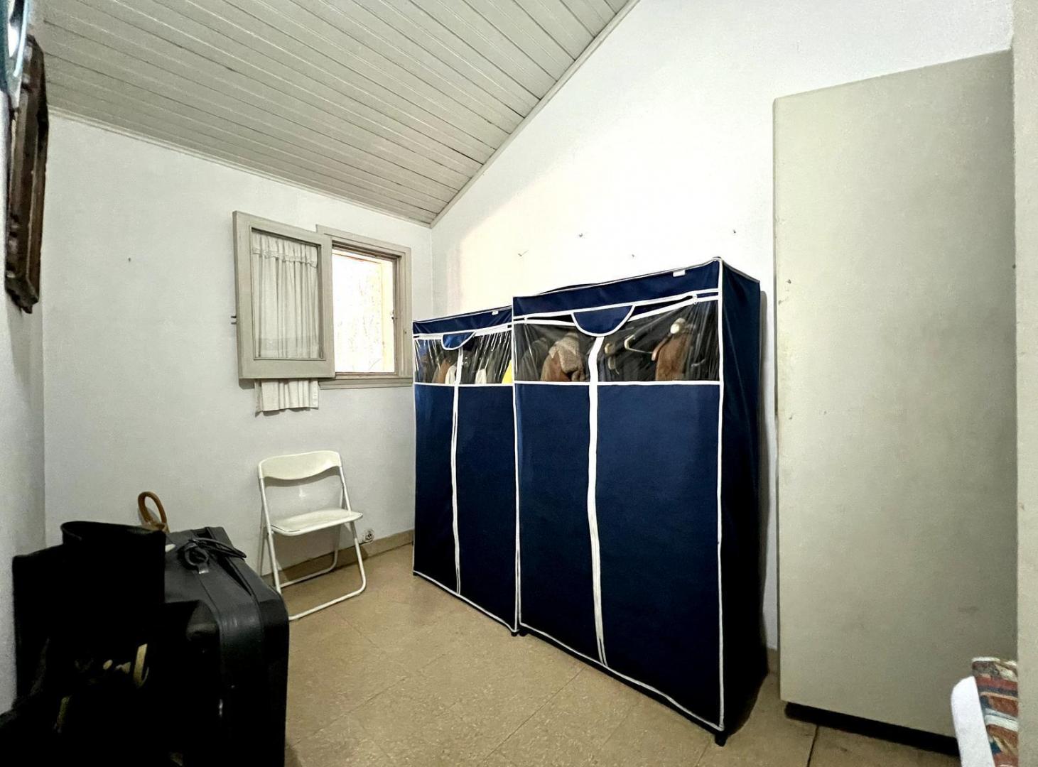 Foto de Casa en Venta de 3 Dormitorios, Con Jardín y Cochera - Olivos, imagen 5