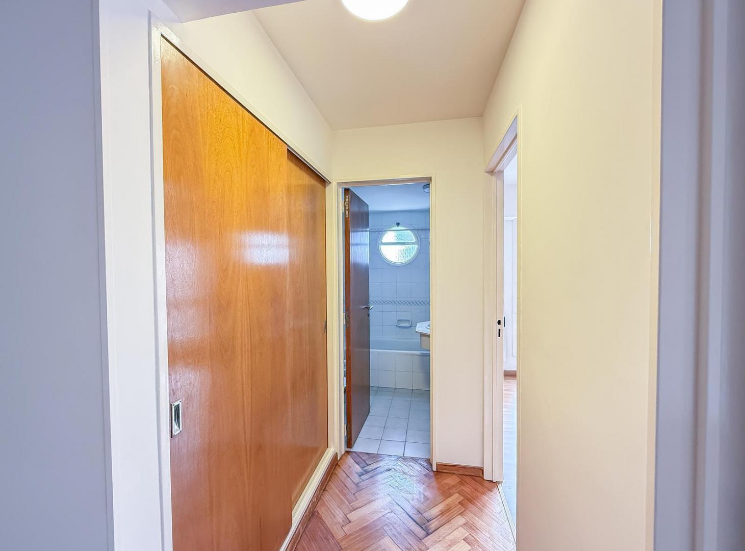 Foto de Departamento en de 3 Ambientes, Con Balcón - Acassuso, San Isidro, imagen 3