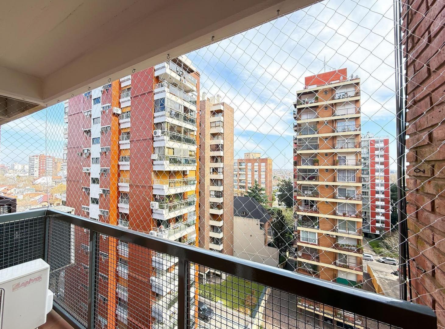 Foto de Departamento en de 3 Ambientes, Con Balcón - Acassuso, San Isidro, imagen 2