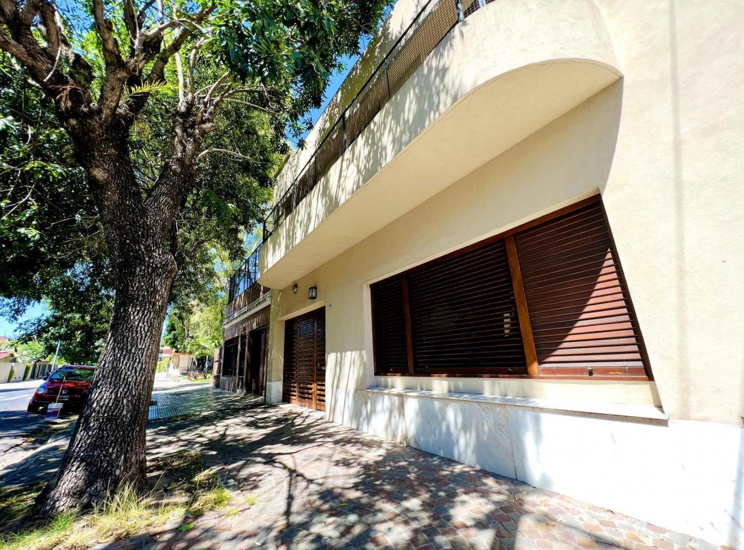Foto de Estupenda Casa en Alquiler con Jardín - Villa Devoto, imagen 2