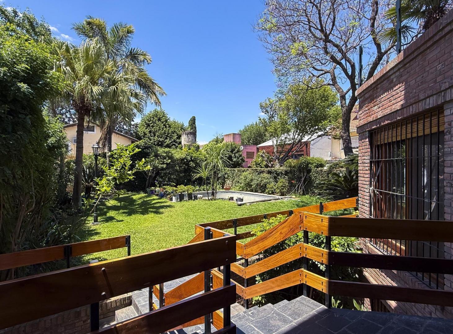 Foto de Casa en Alquiler, 4 Dormitorios, Con Jardín - Acassuso, San Isidro, imagen 3