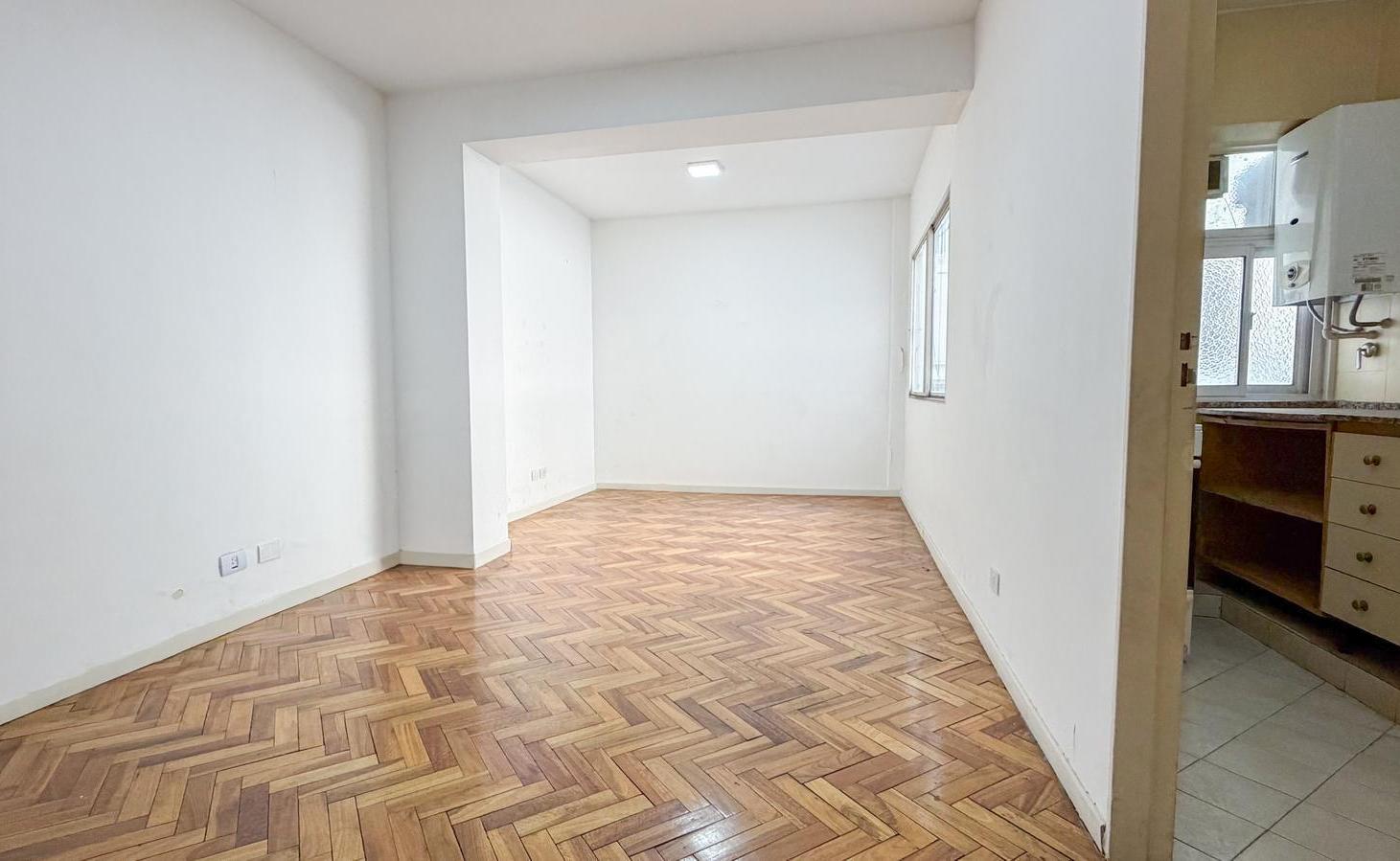 Foto de Departamento en Venta de 3 Ambientes, Con Balcón - Belgrano, imagen 1
